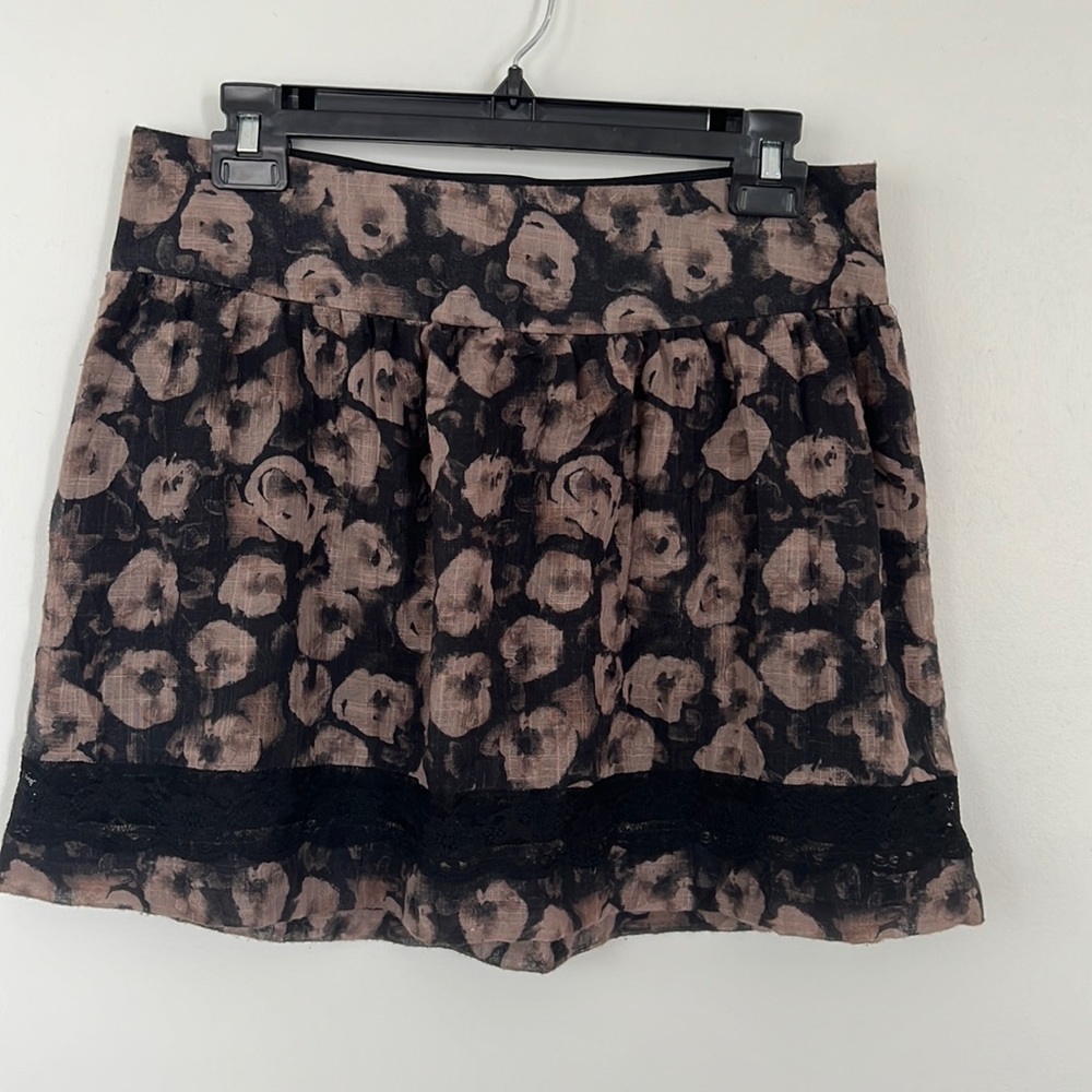 Stooshy Mini Skirt